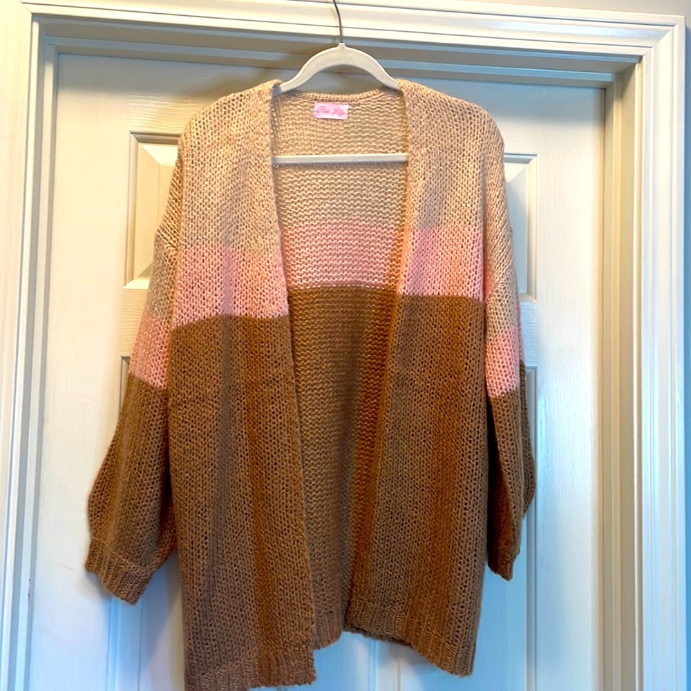 Pink Lily Peach Color Block Cardigan. Maybe wore it once. Size small.